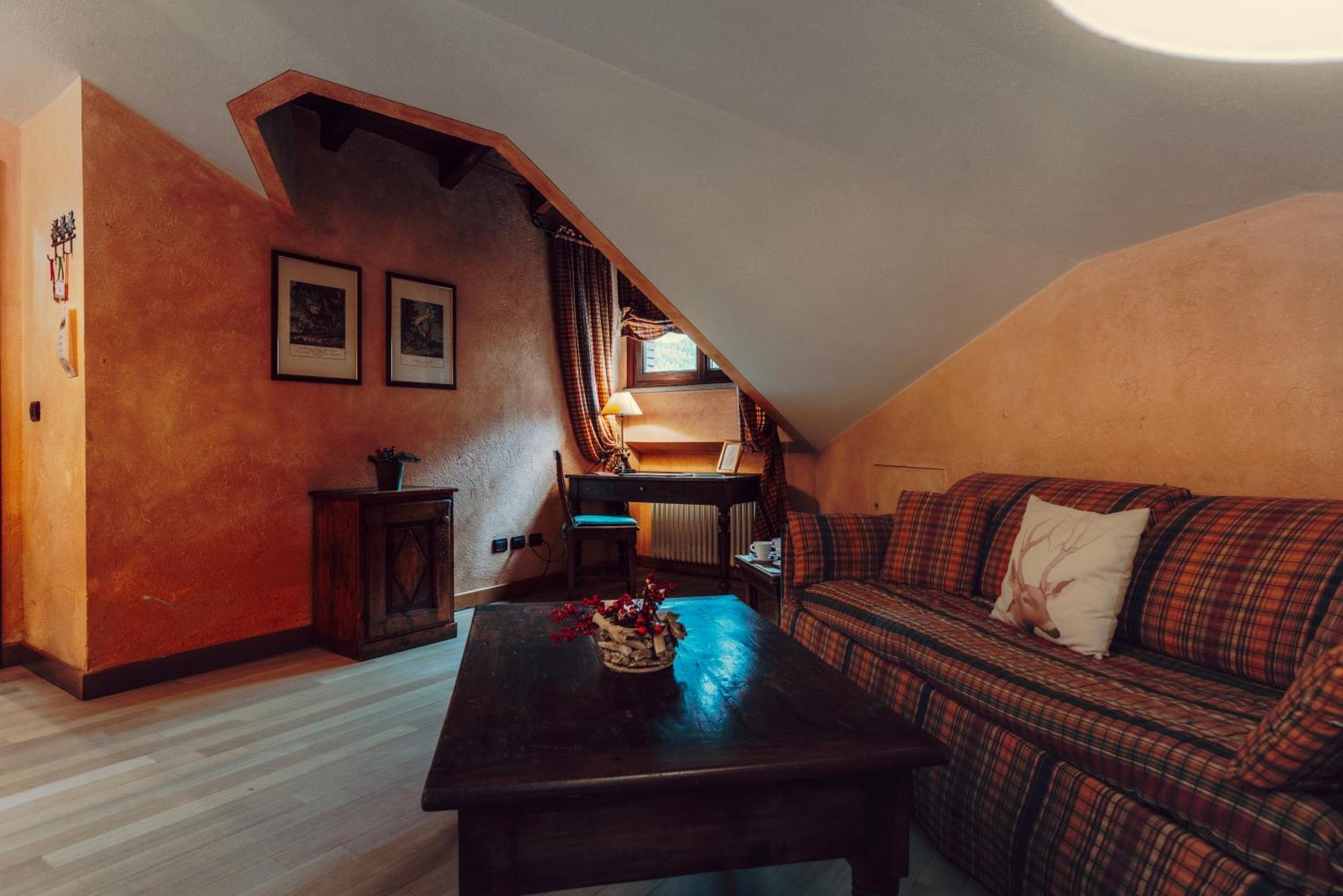 Villa Novecento Romantic Hotel - Estella Hotel Collection & Experience Courmayeur Exterior foto